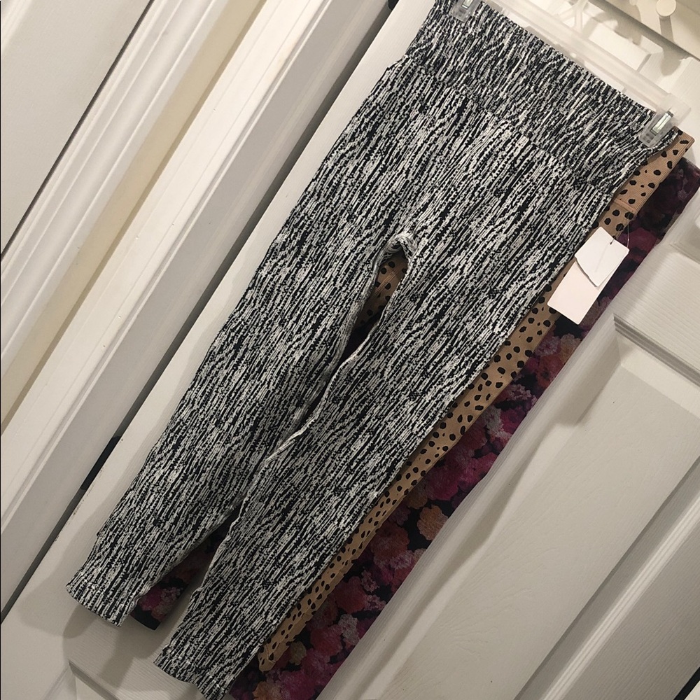 Athleta Black/White/ Zelda brown/black polka dots/George XL floral leggings